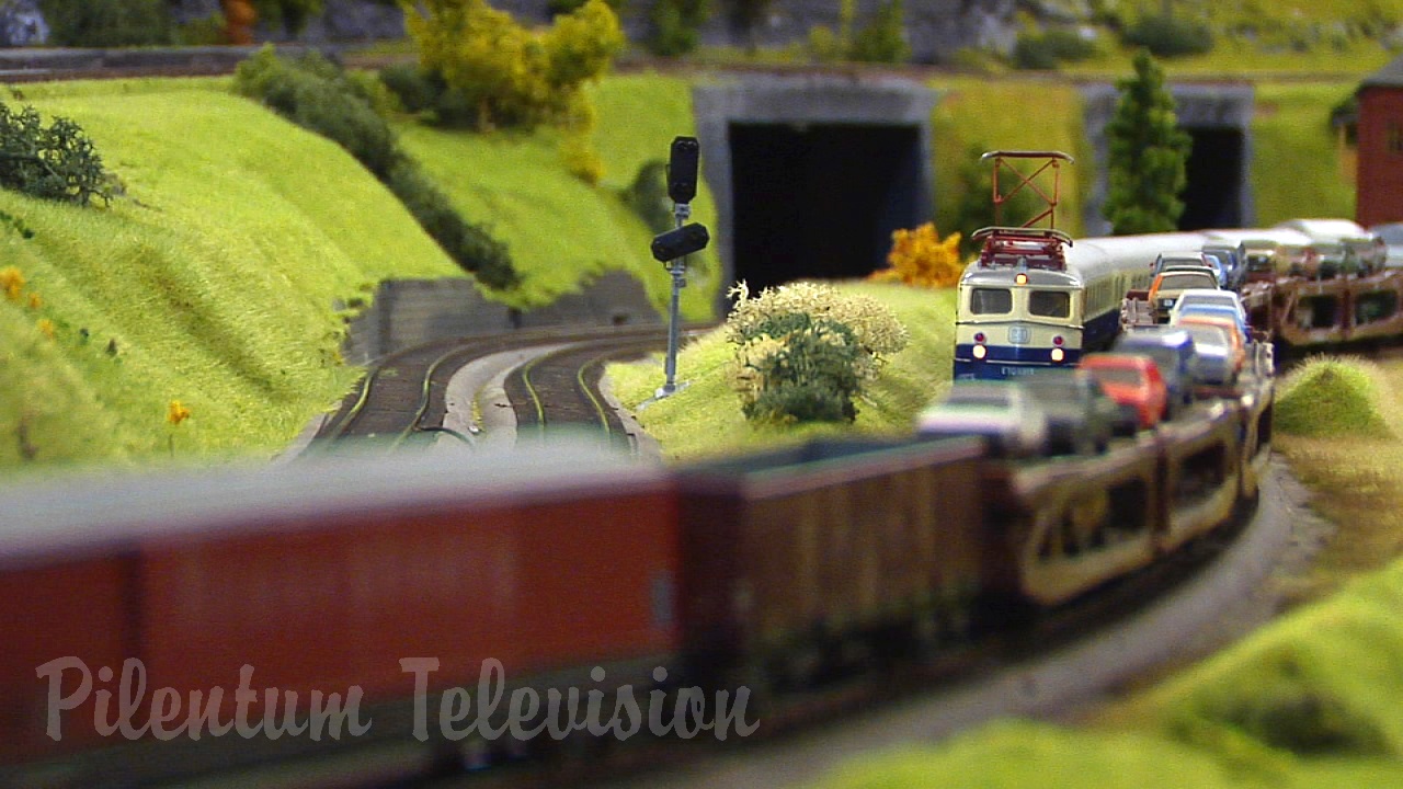 The Excellent Model Railroad Layout in HO Scale