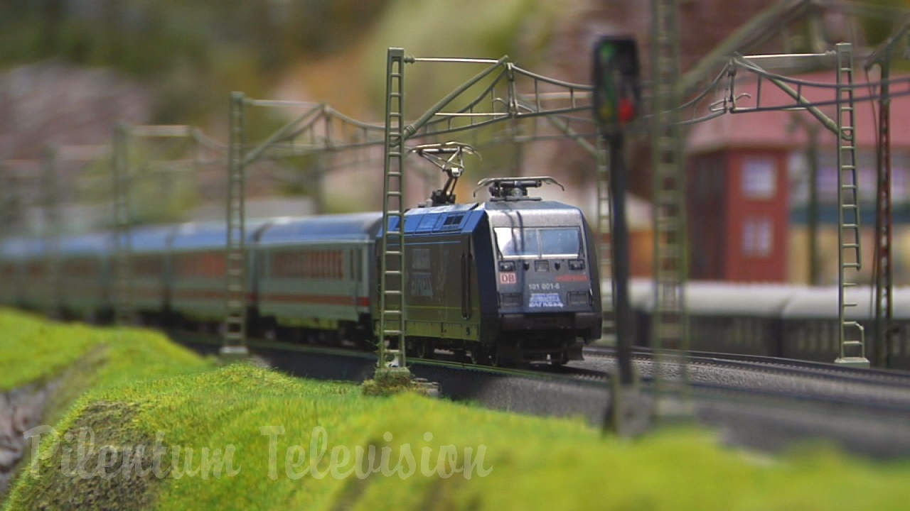 The World of Model Trains - Enjoy more than 75 different locomotives and train sets in HO scale