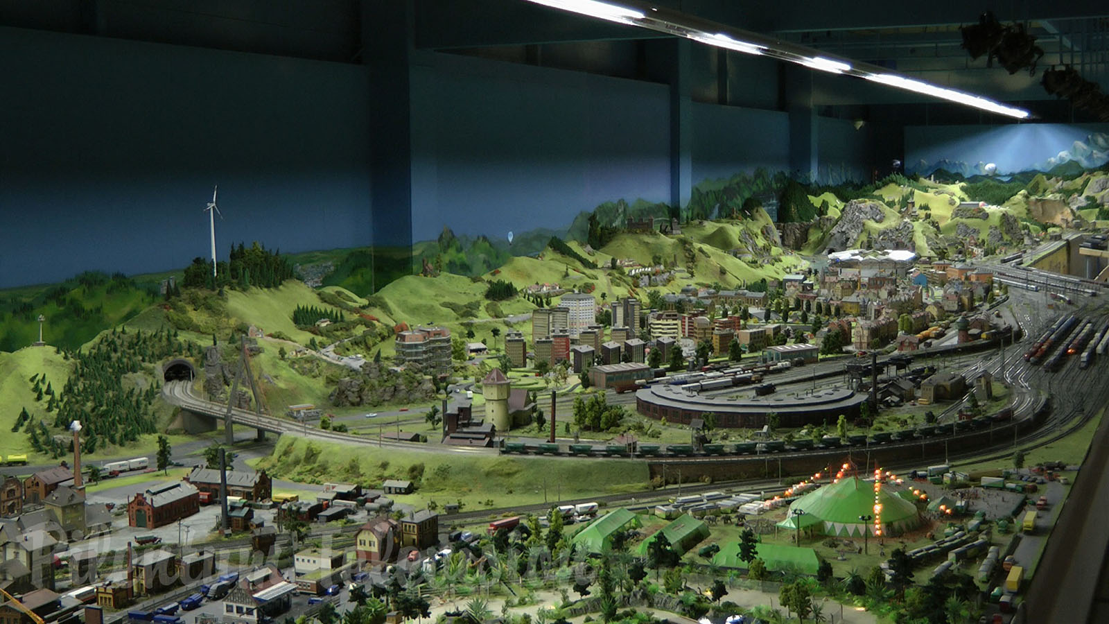 Model Train Show Blue Brix in Germany HO Scale