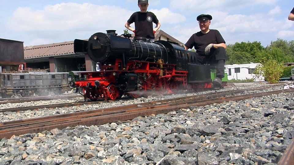 The $ 30,000 Live Steam Locomotive 7 1/4 Inch Gauge Model Railway