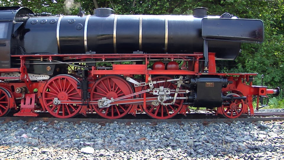 The $ 30,000 Live Steam Locomotive 7 1/4 Inch Gauge Model Railway