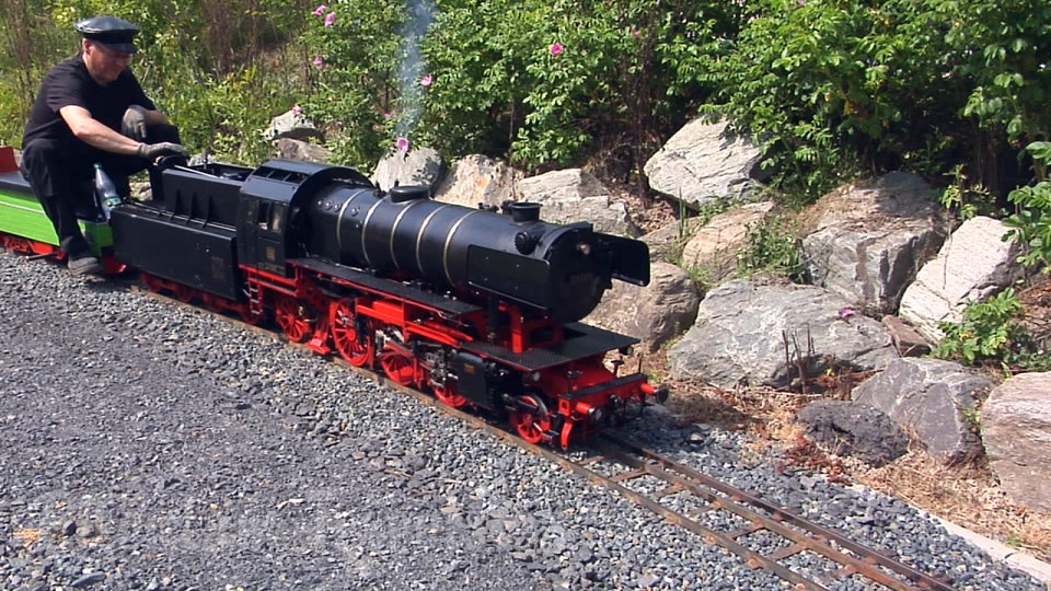 The $ 30,000 Live Steam Locomotive 7 1/4 Inch Gauge Model Railway