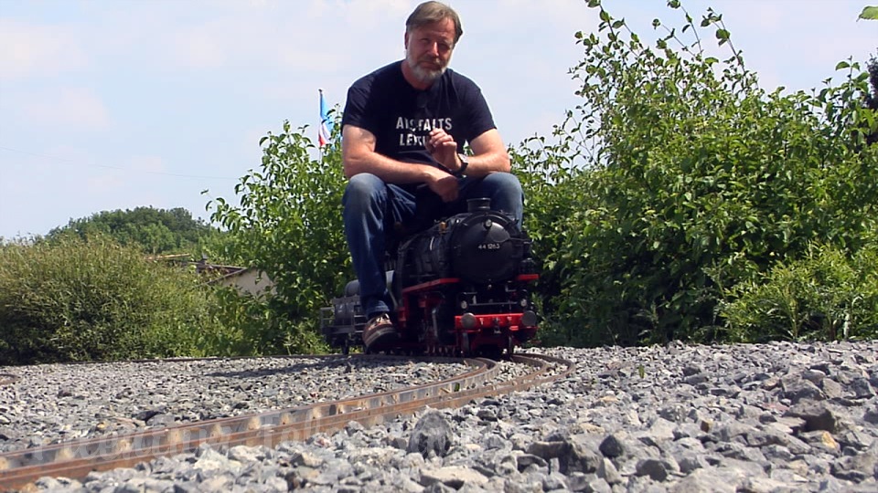 Big Boys and Great Toys: Live Steam Garden Railway and Real Steam Trains on Backyard Railroad