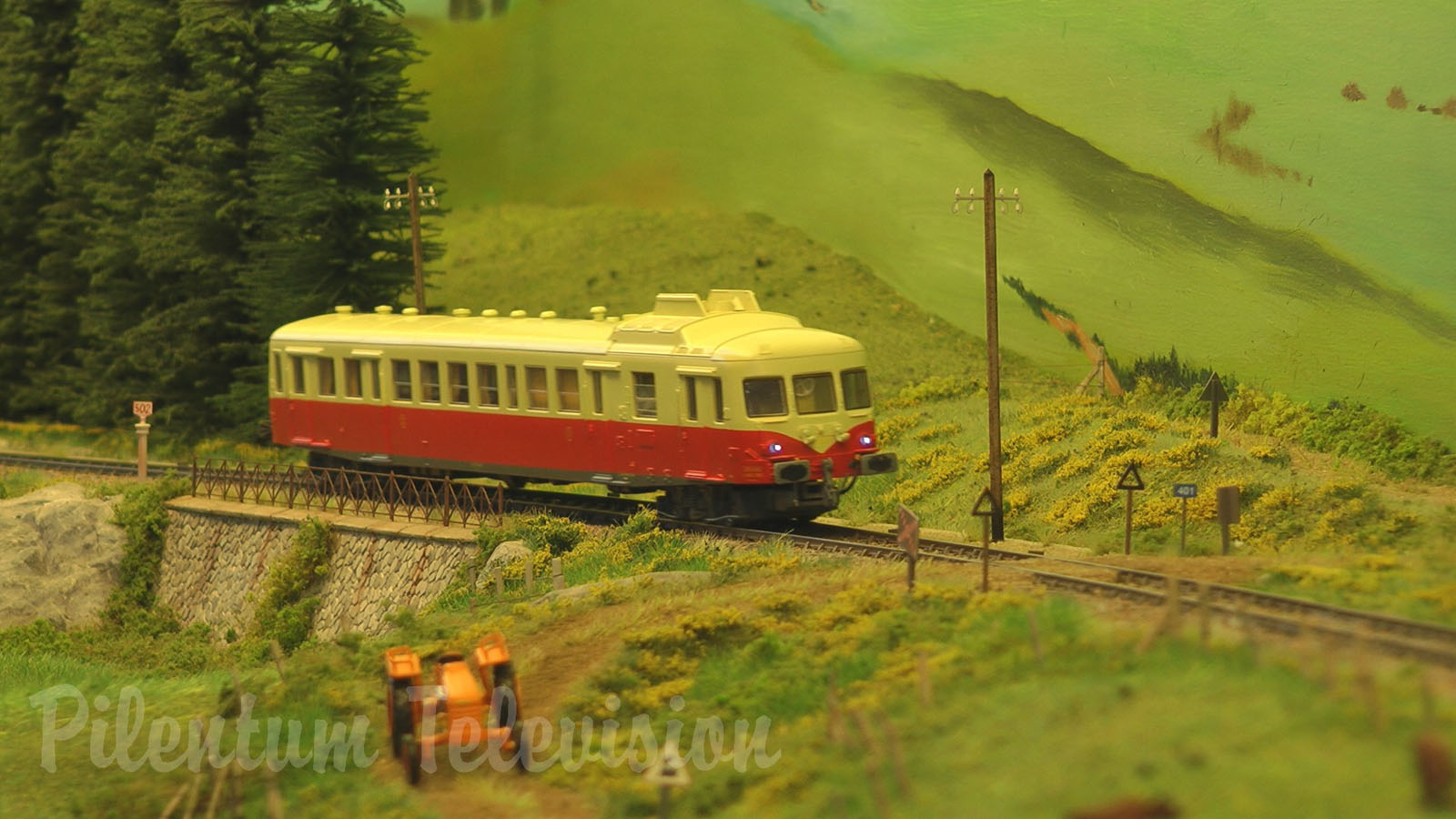 Model Railway Layout »La Gare de Landeyrat-Marcenat« in HO scale