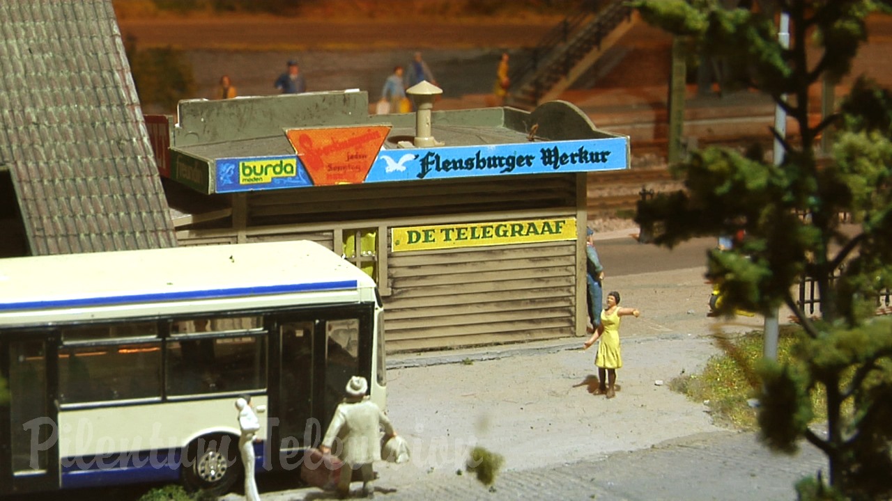 One of Europe’s largest model railway exhibitions: The ArsTECNICA model railroad in H0 scale