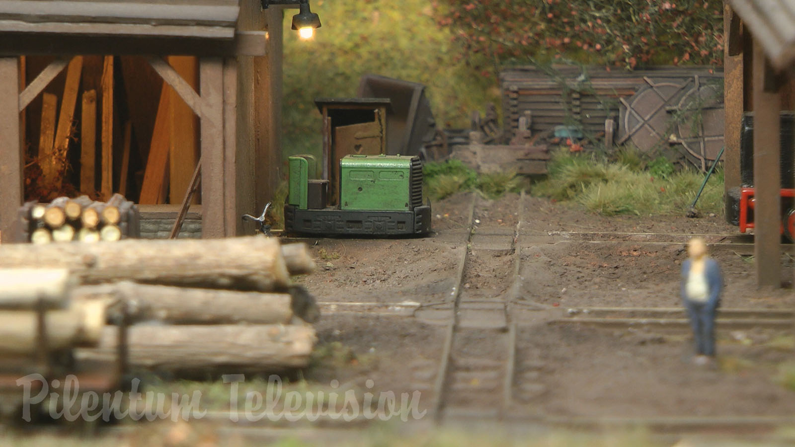 Superb Forest Model Railway and Sawmill in Narrow Gauge HO scale by Laurent Vandermotte