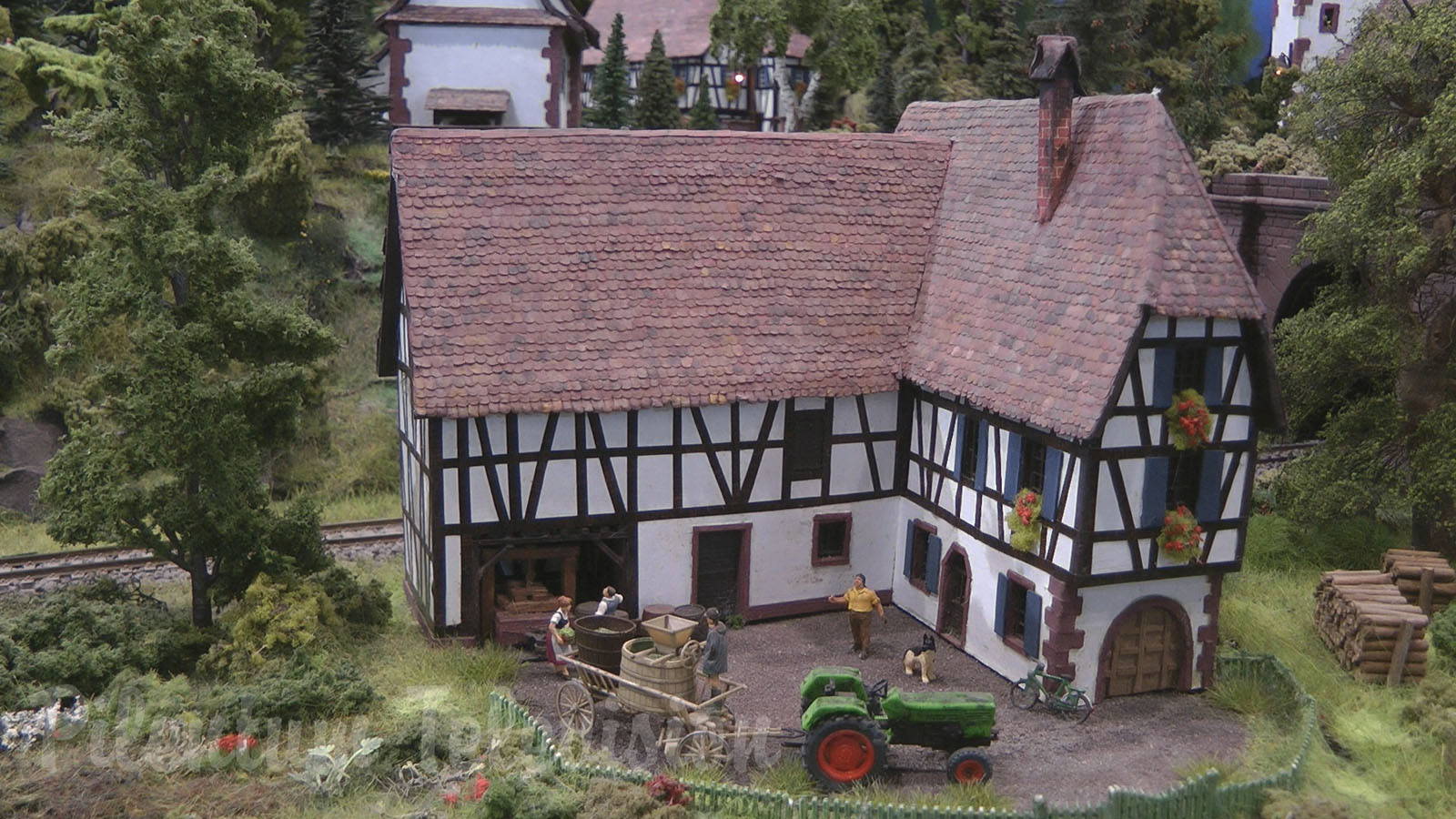 Model Railway Layout “The Train of the River Moder in Alsace” by Hubert and Laurent Bertrand