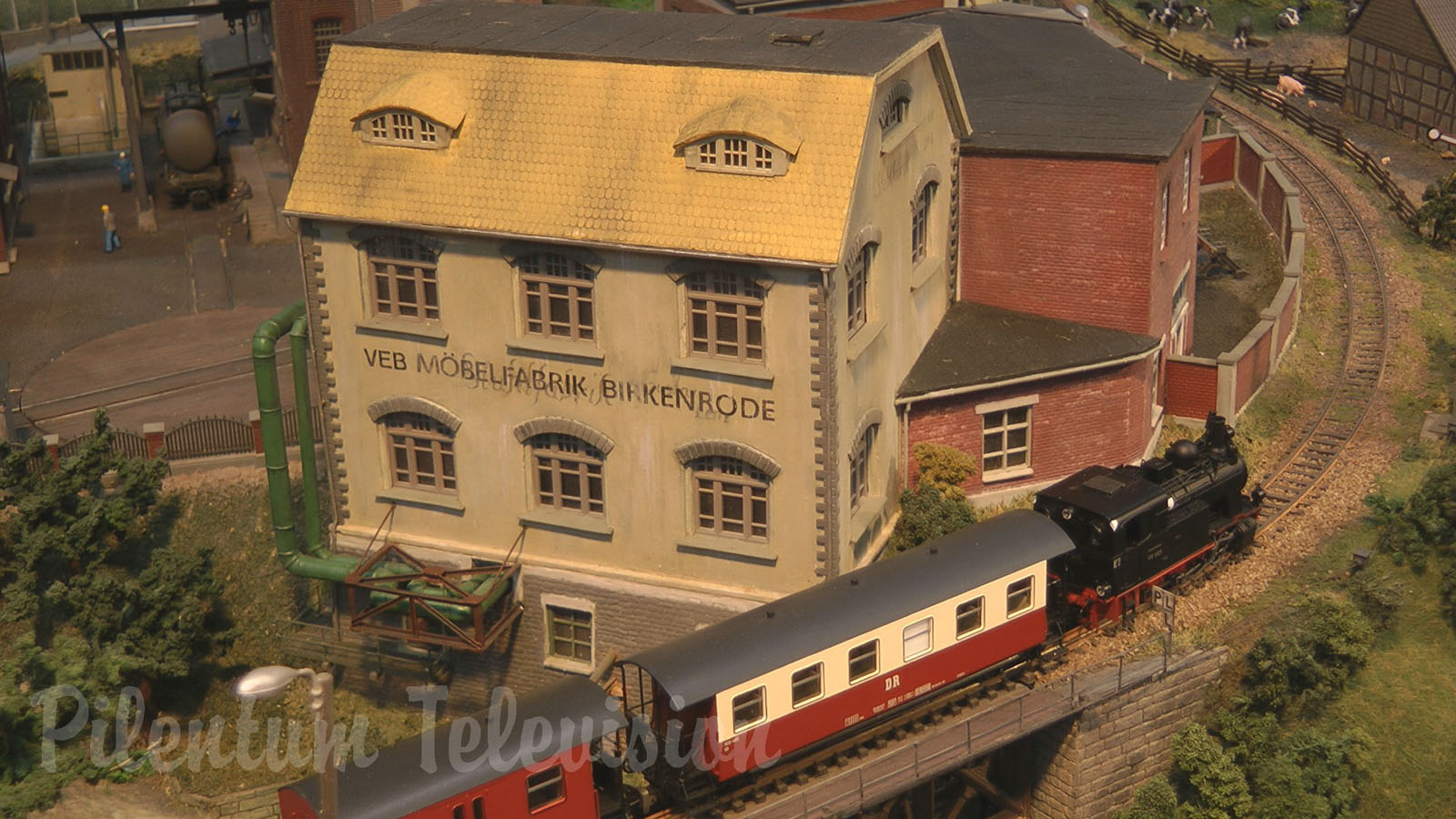 Model Railway HO Scale from Germany with Catenary for the Electric Locomotives