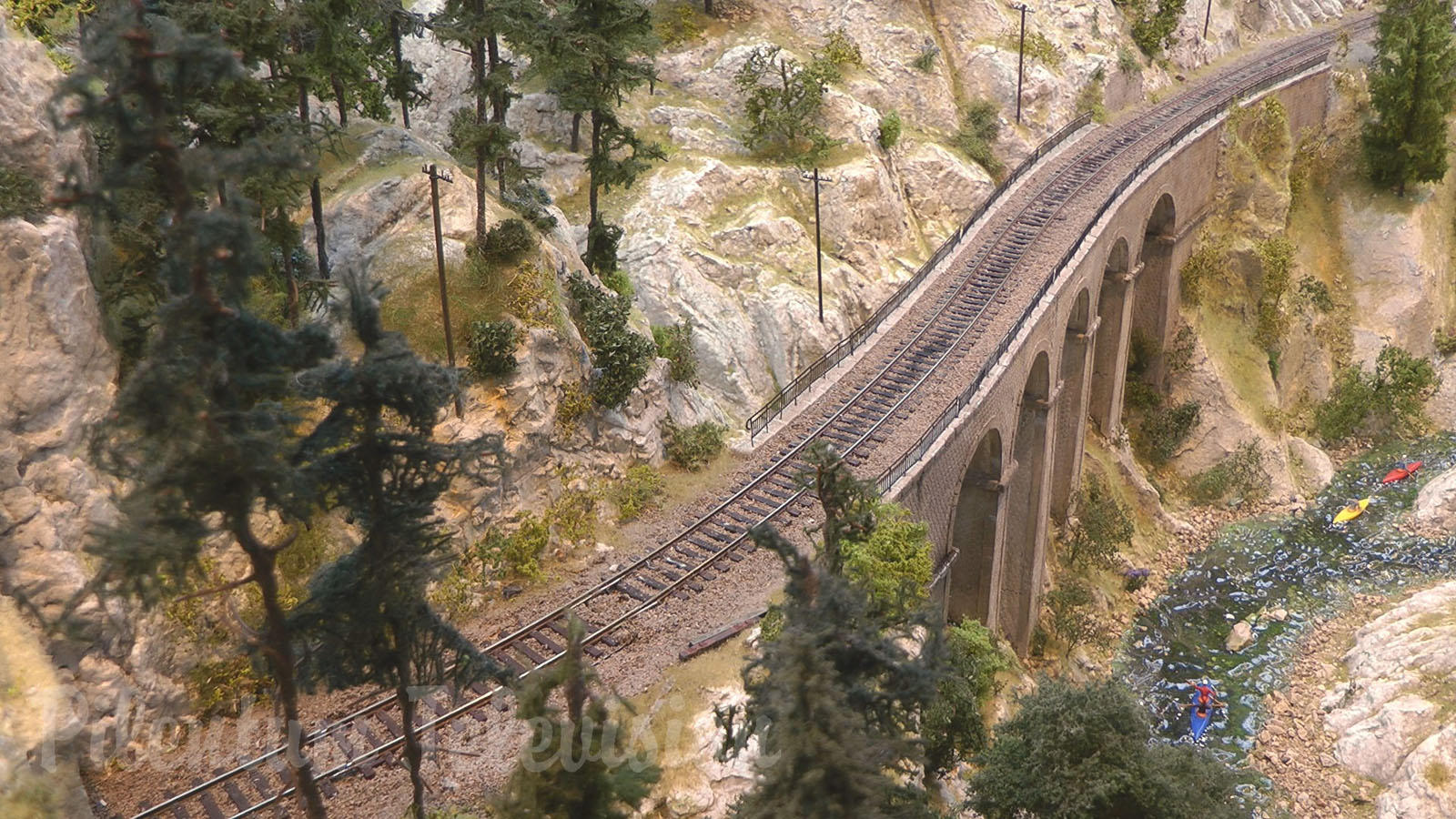 The France Vacation Model Railroad Layout in HO scale - A Masterpiece of Railway Modelling