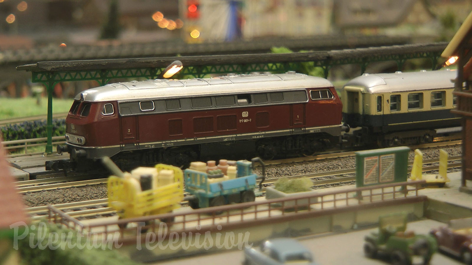 Toy Trains in N Scale - Model Railway Layout from the 1990’s - Germany