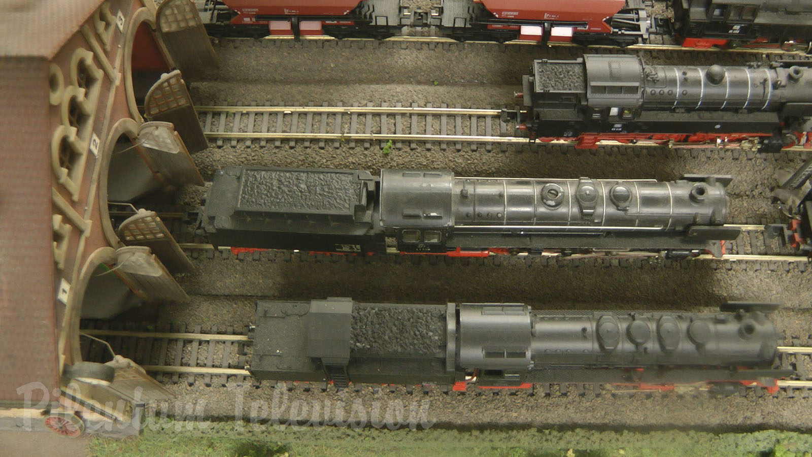 Toy Trains in N Scale - Model Railway Layout from the 1990’s - Germany