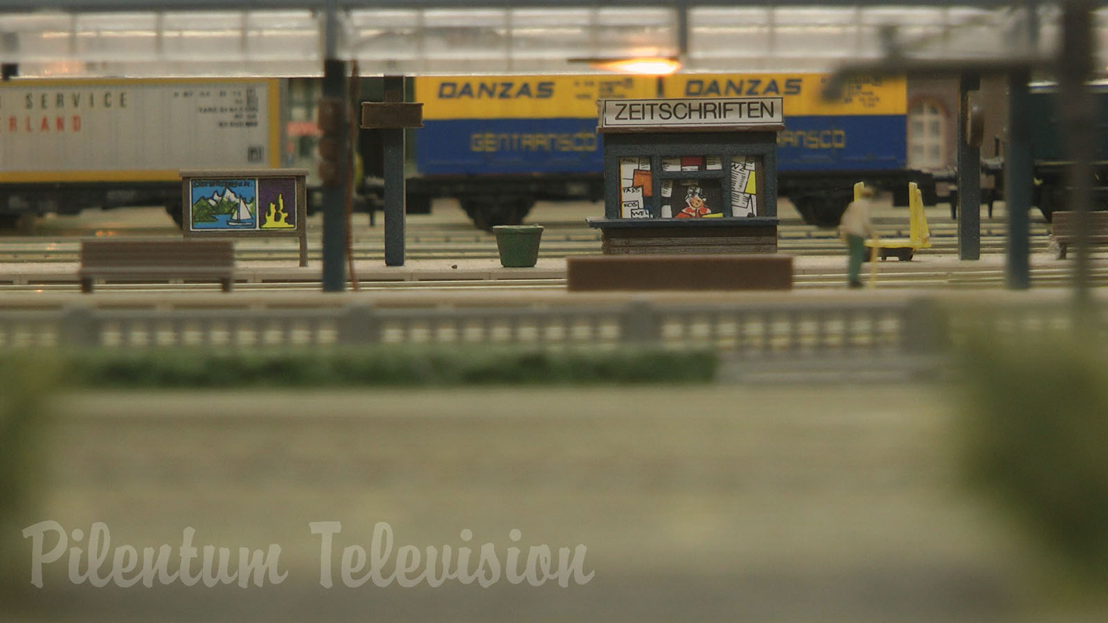 Toy Trains in N Scale - Model Railway Layout from the 1990’s - Germany