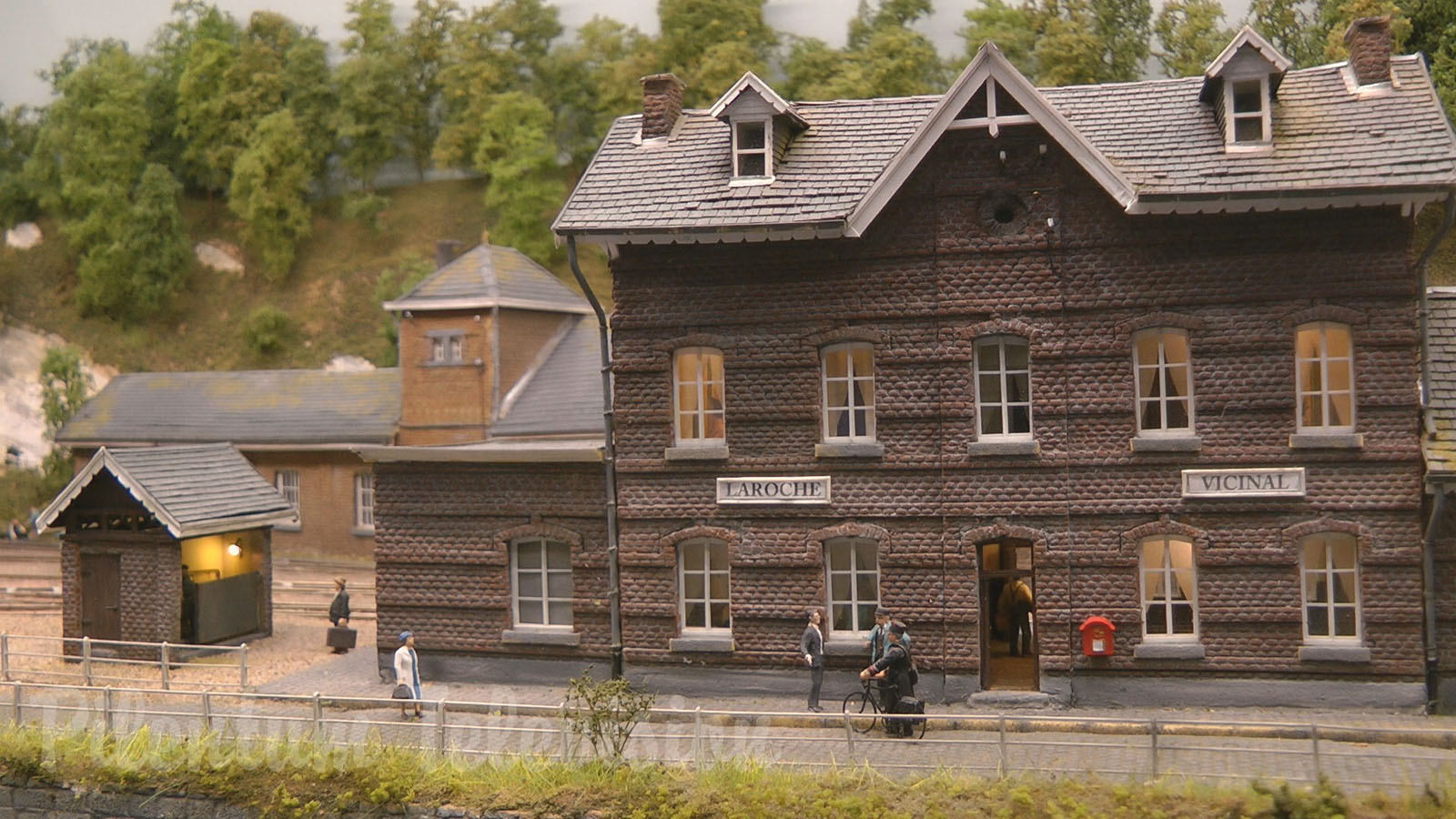 Superb Model Railway Layout: The Steam Tramway of La Roche-en-Ardenne by Rudi Nelissen