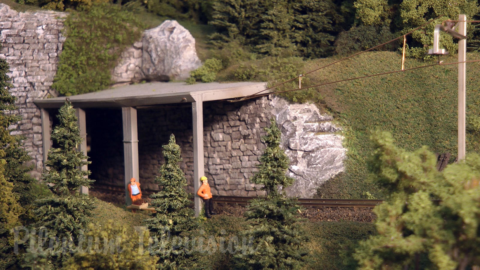 Model Trains from Switzerland: The Rhaetian Railway (RhB) - Metre gauge and electrified