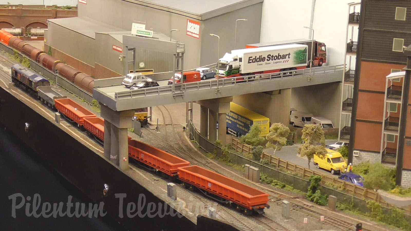 Model Railway Layout “New Bryford” in OO Gauge by Mick Bryan and Peter Taylor