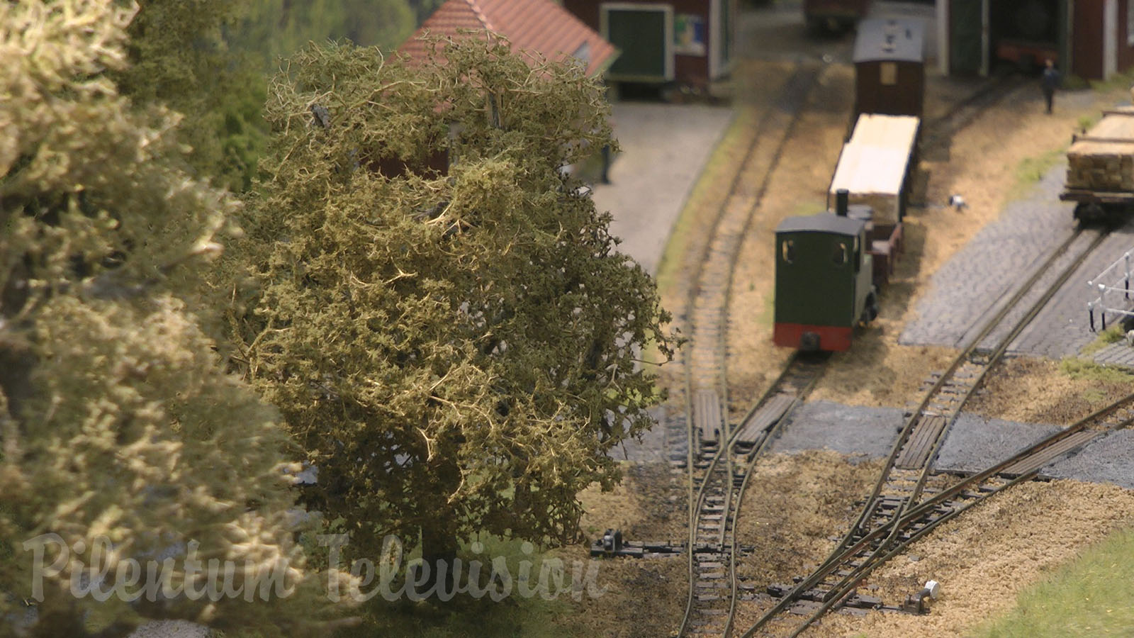 Model Train Layout “Ulvaryd” by Charles Insley