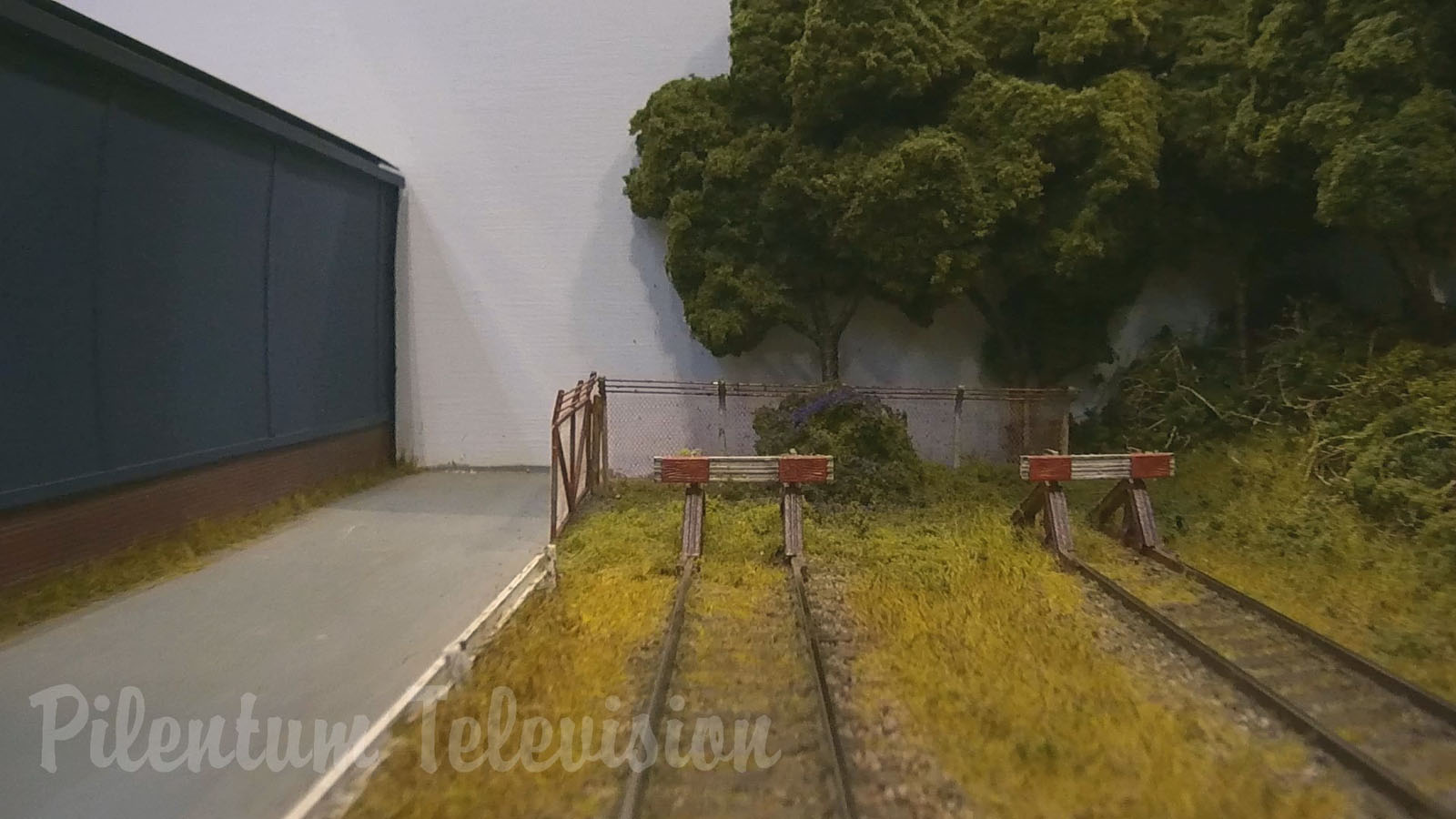 Network SouthEast (NSE) Model Railway Layout “Tidworth” in 4mm OO Scale by Ian Blackall