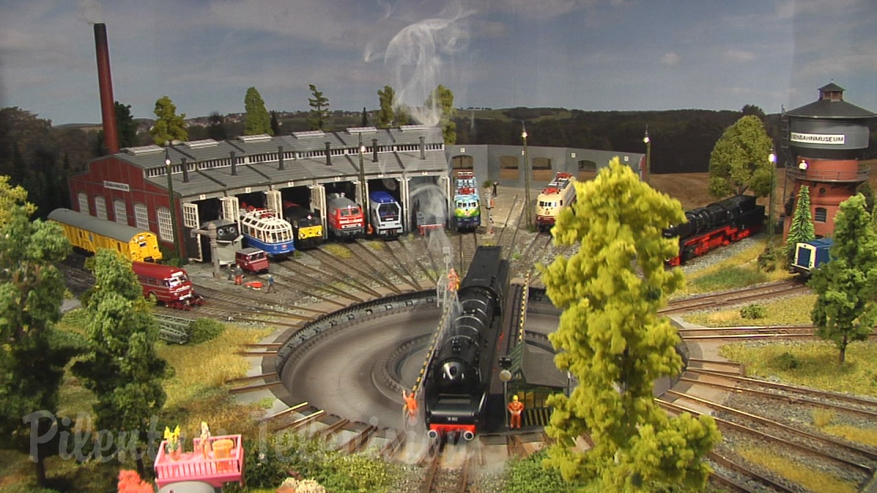 Pilentum’s World of Model Trains: Model Railroading in Germany - HO scale Railroad Layout