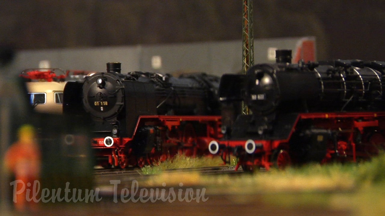 Pilentum’s World of Model Trains: Model Railroading in Germany - HO scale Railroad Layout