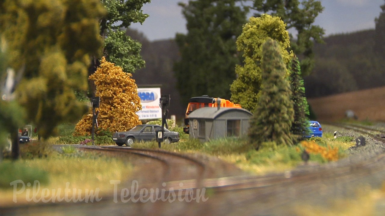 Pilentum’s World of Model Trains: Model Railroading in Germany - HO scale Railroad Layout