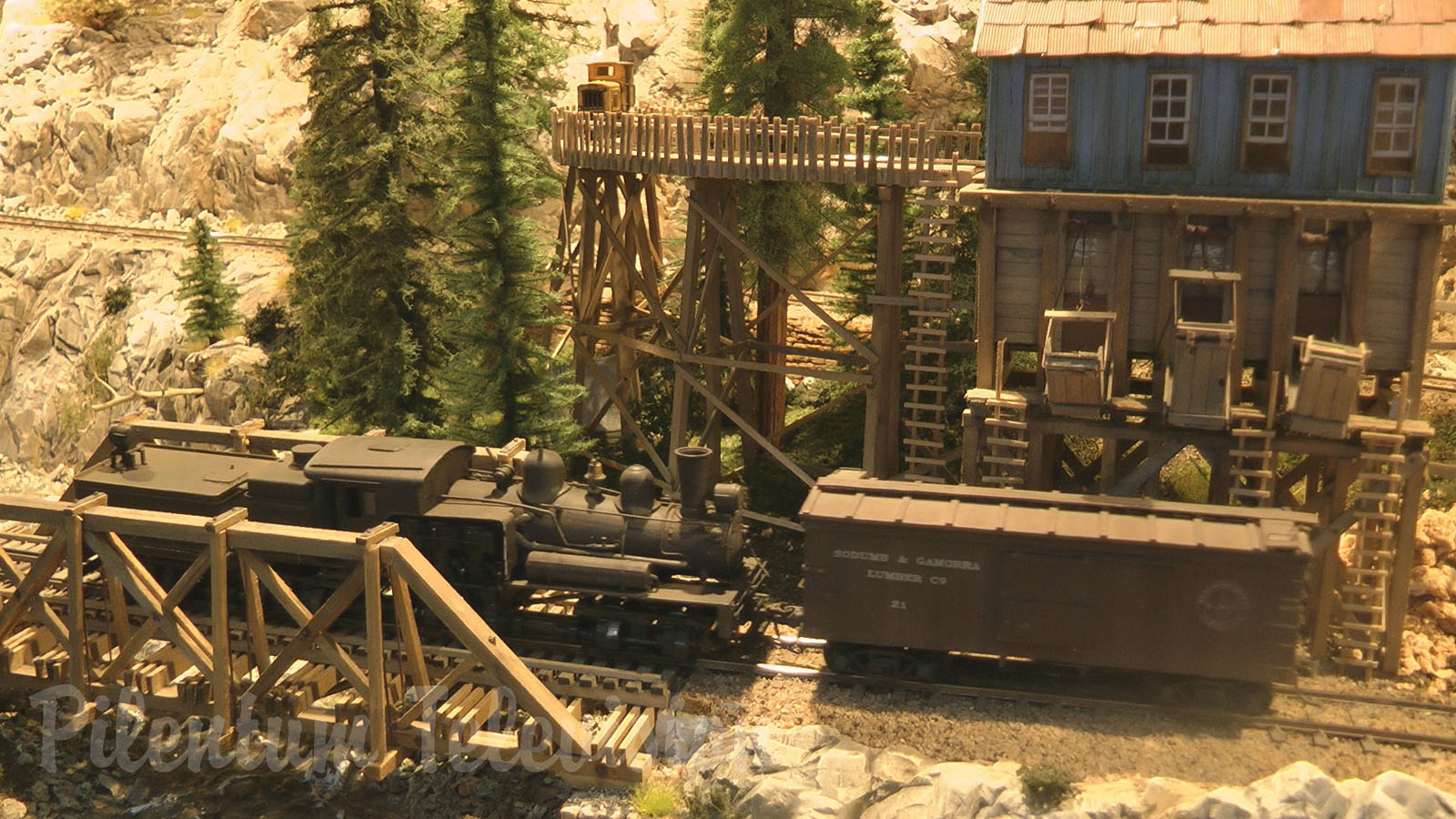 Superb Model Railroad of a Forest Railway on Vancouver Island in Canada in HO Scale