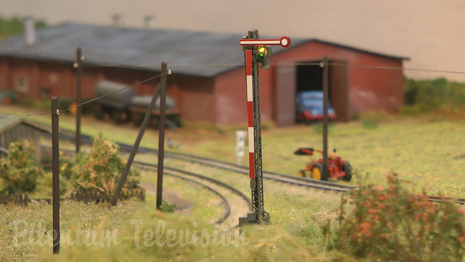 Something very rare: Model railway in TT scale with hand-built steam locomotives of Pomerania