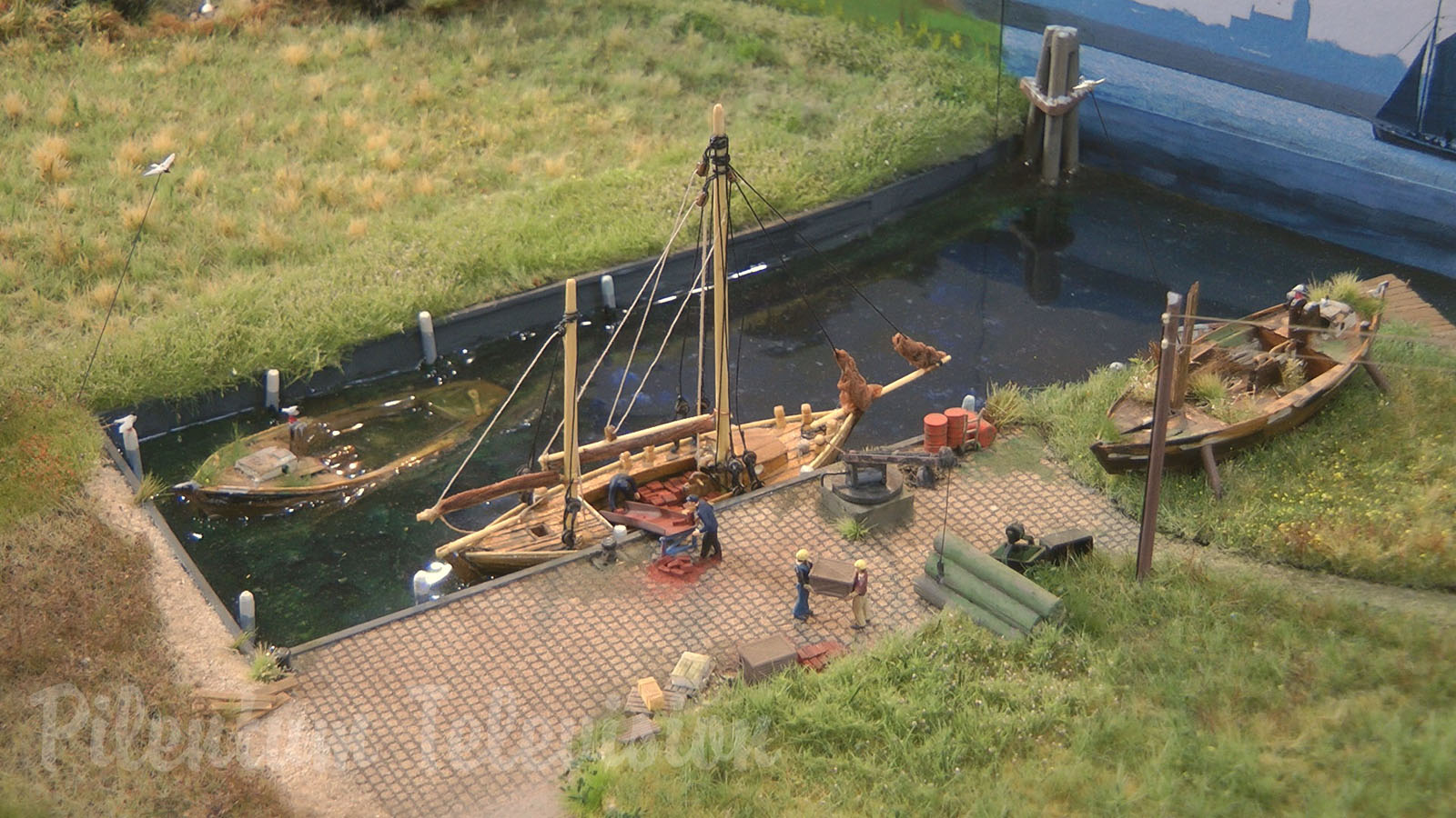 Something very rare: Model railway in TT scale with hand-built steam locomotives of Pomerania