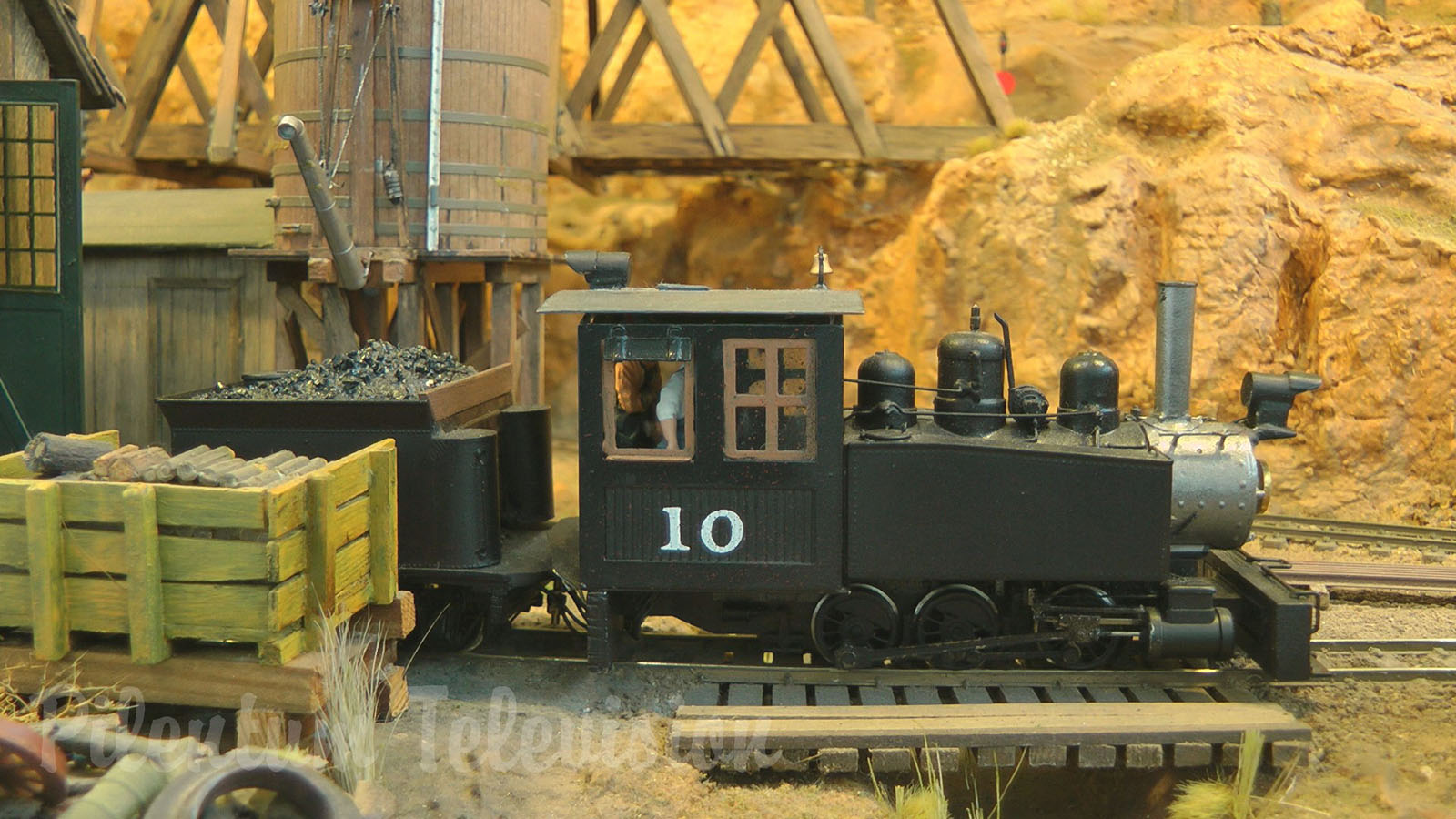 Mind Blowing on30 Scale Layout “Purgartory Peak” with Denver and Rio Grande Model Trains