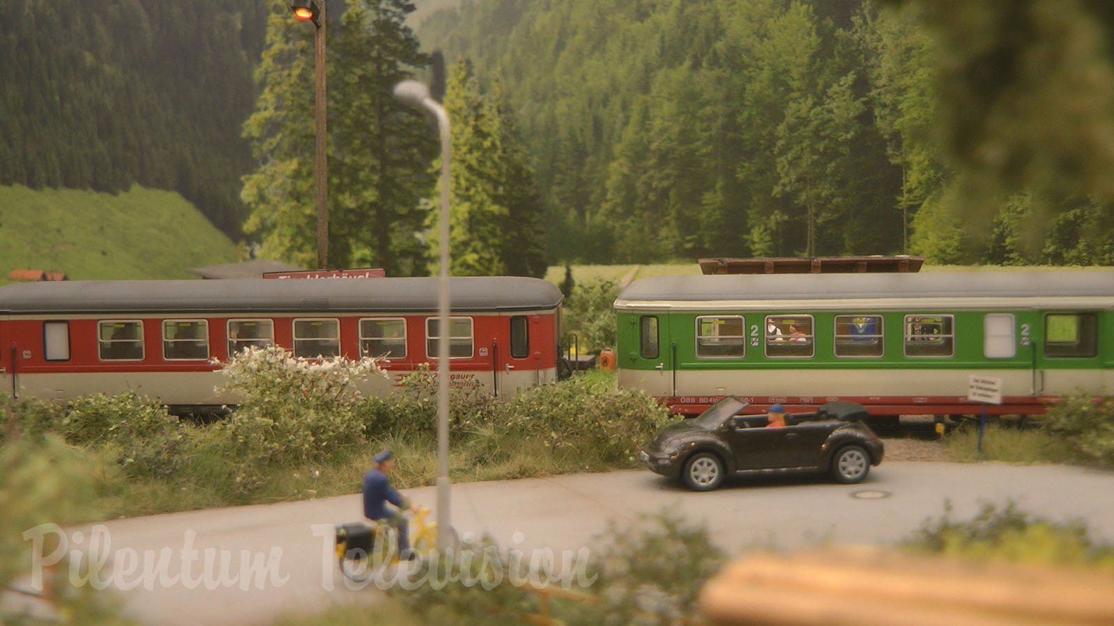 The Magic of Backdrops for Model Railroad Layouts and Backscenes for Model Railways: Narrow-gauge Railway in Salzburg in Austria