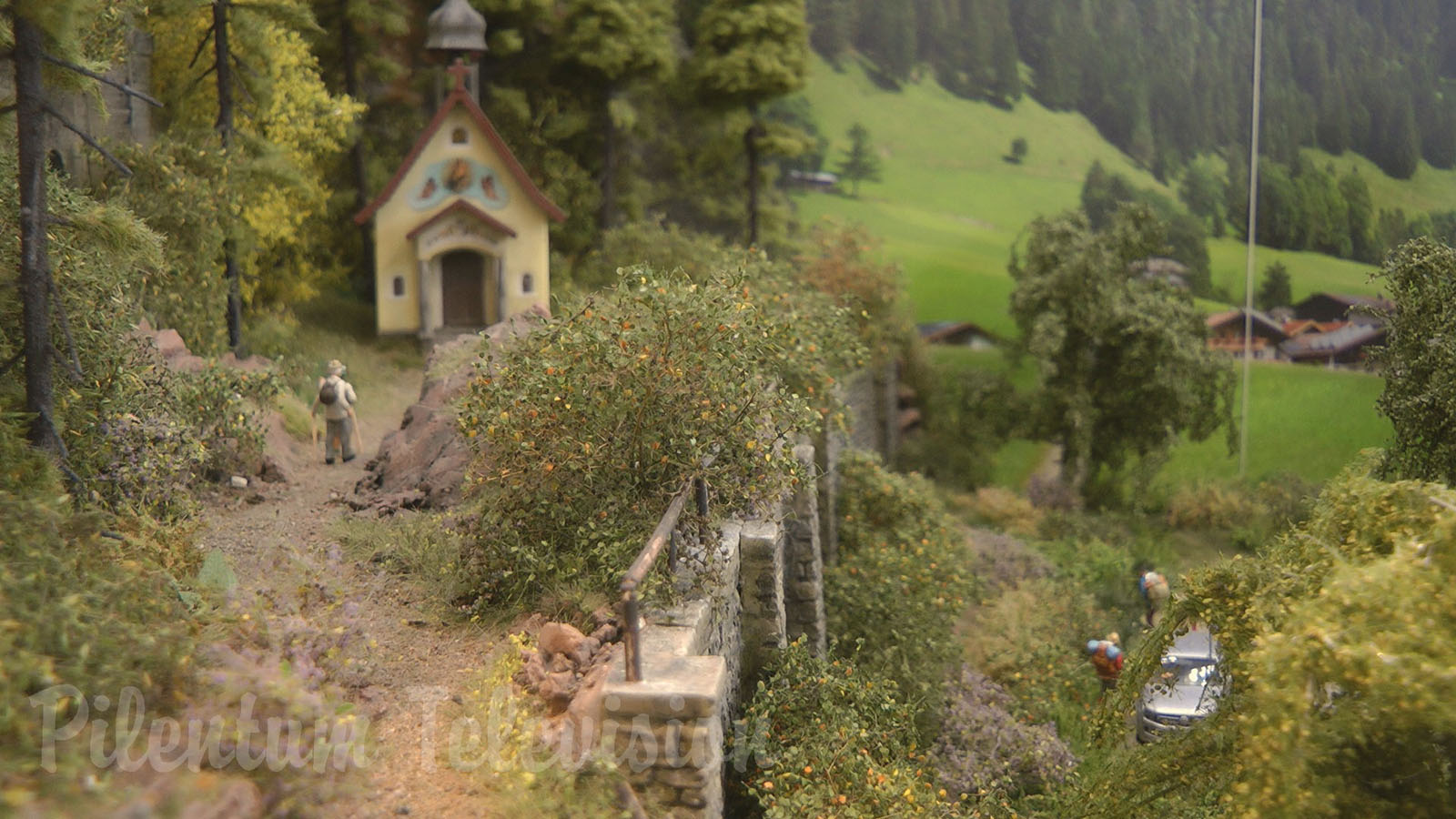 The Magic of Backdrops for Model Railroad Layouts and Backscenes for Model Railways: Narrow-gauge Railway in Salzburg in Austria