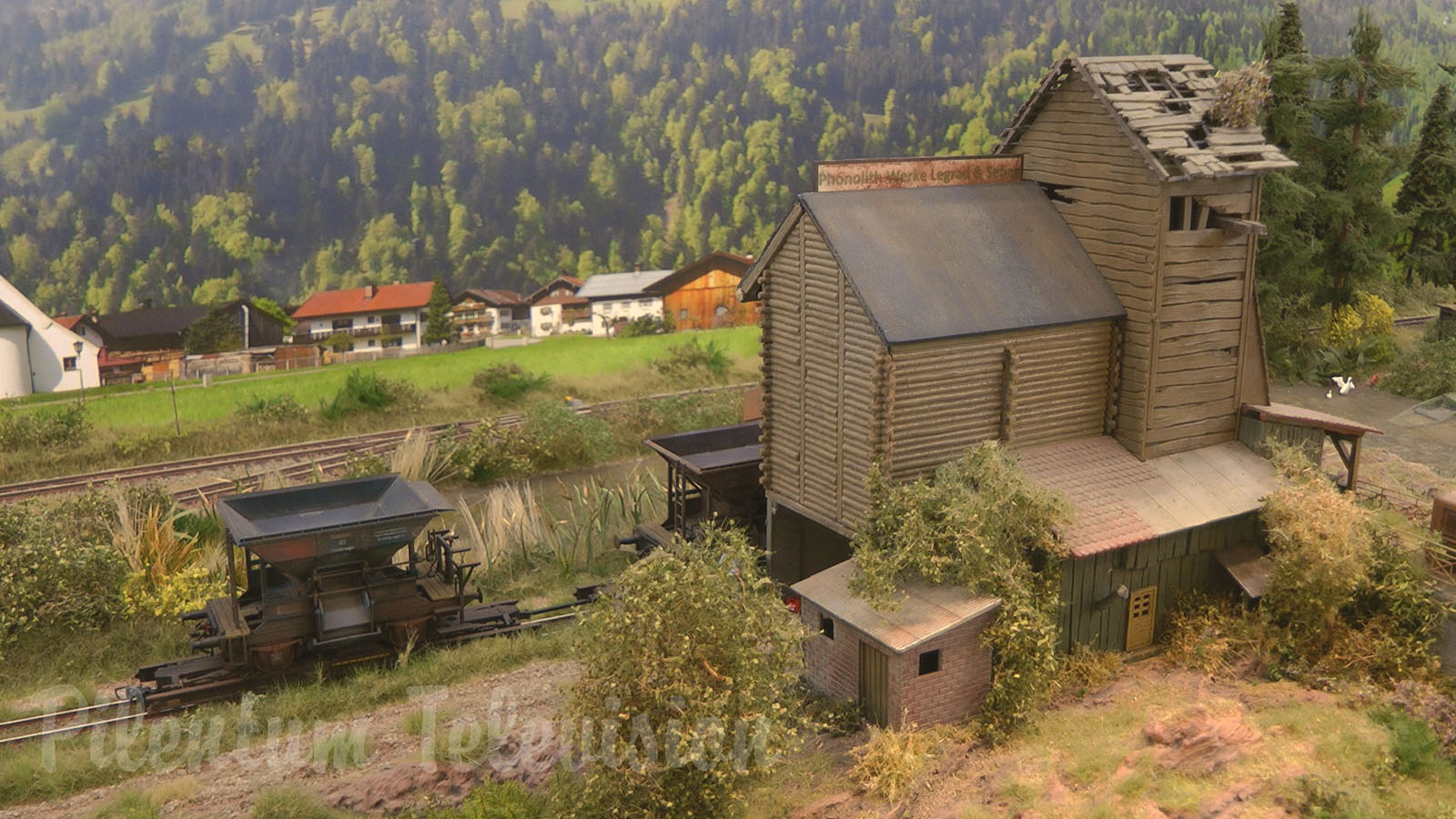 The Magic of Backdrops for Model Railroad Layouts and Backscenes for Model Railways: Narrow-gauge Railway in Salzburg in Austria