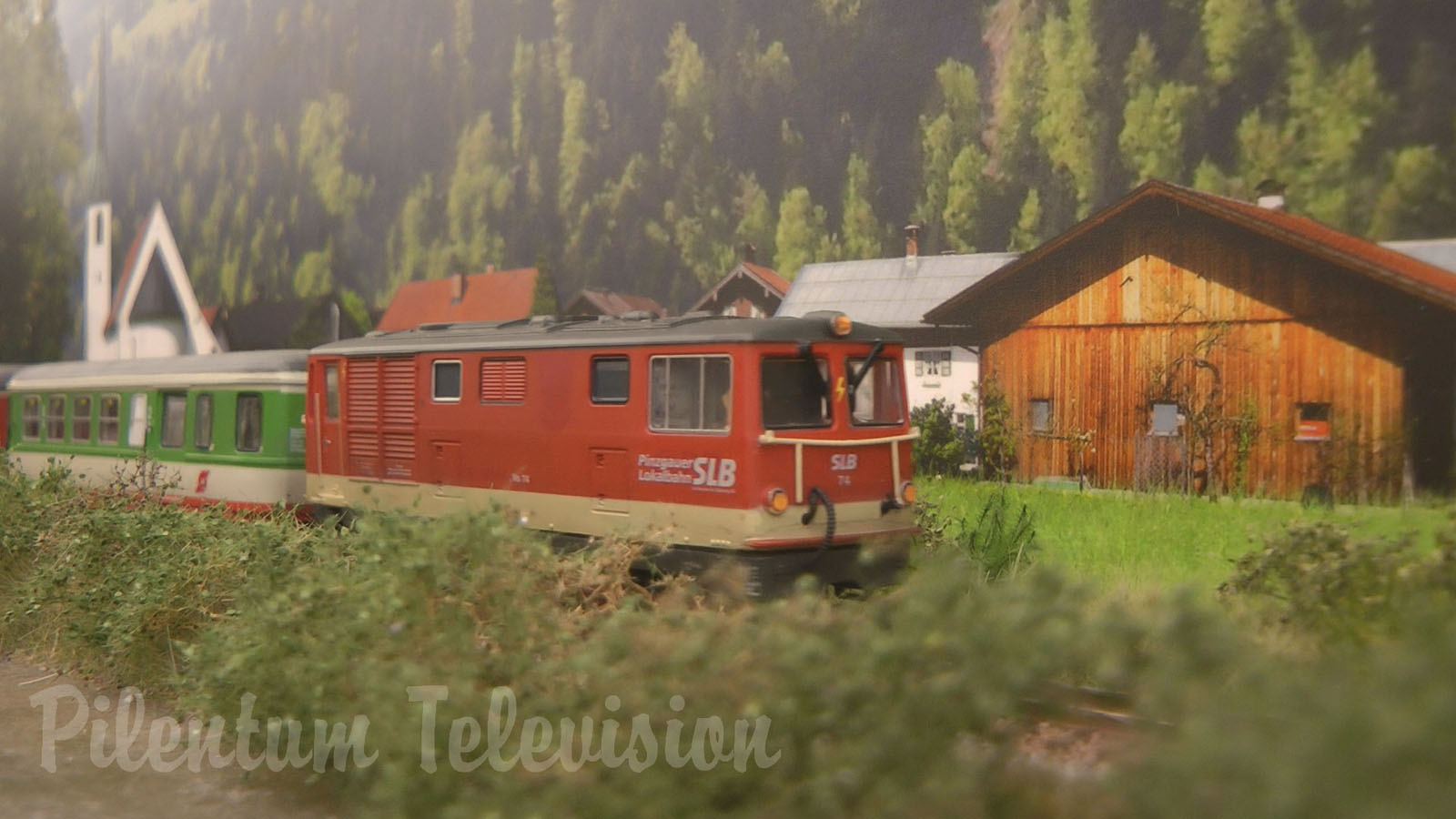 The Magic of Backdrops for Model Railroad Layouts and Backscenes for Model Railways: Narrow-gauge Railway in Salzburg in Austria