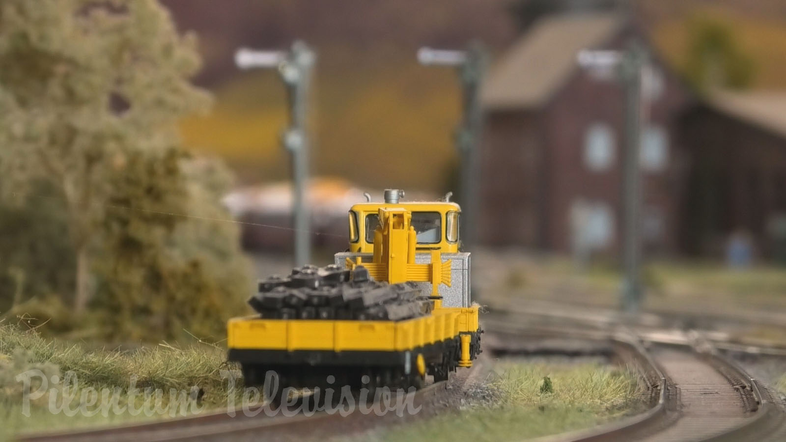 Rail Transport Modeling in Germany: A small model train exhibition in HO scale