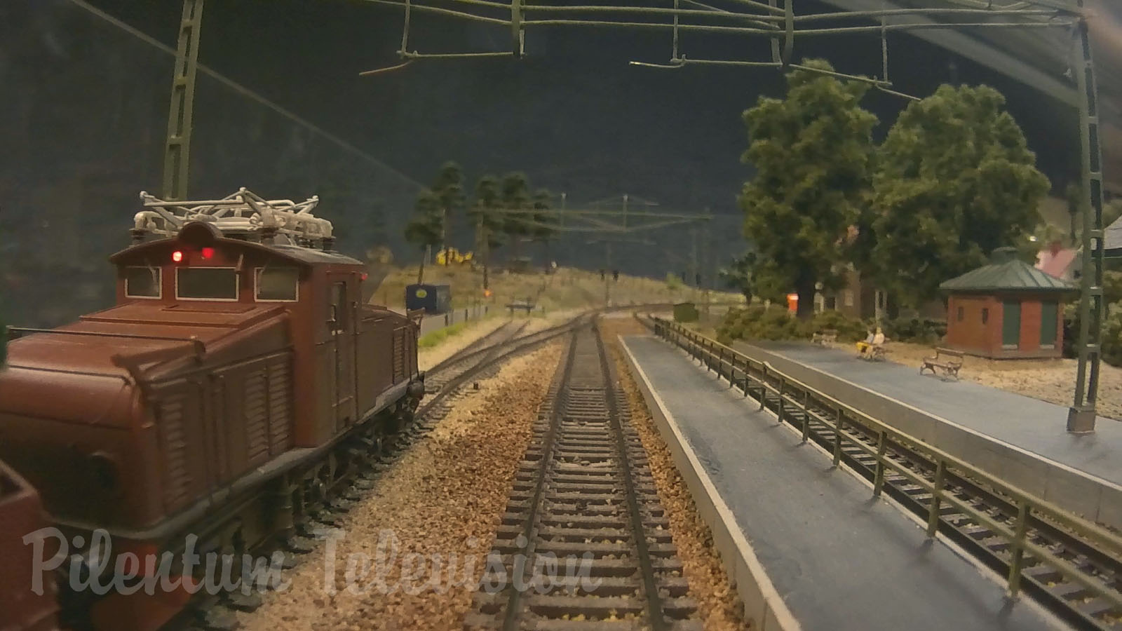 Trains and Scale Modeling - Cab Ride on the largest model railroad in Sweden