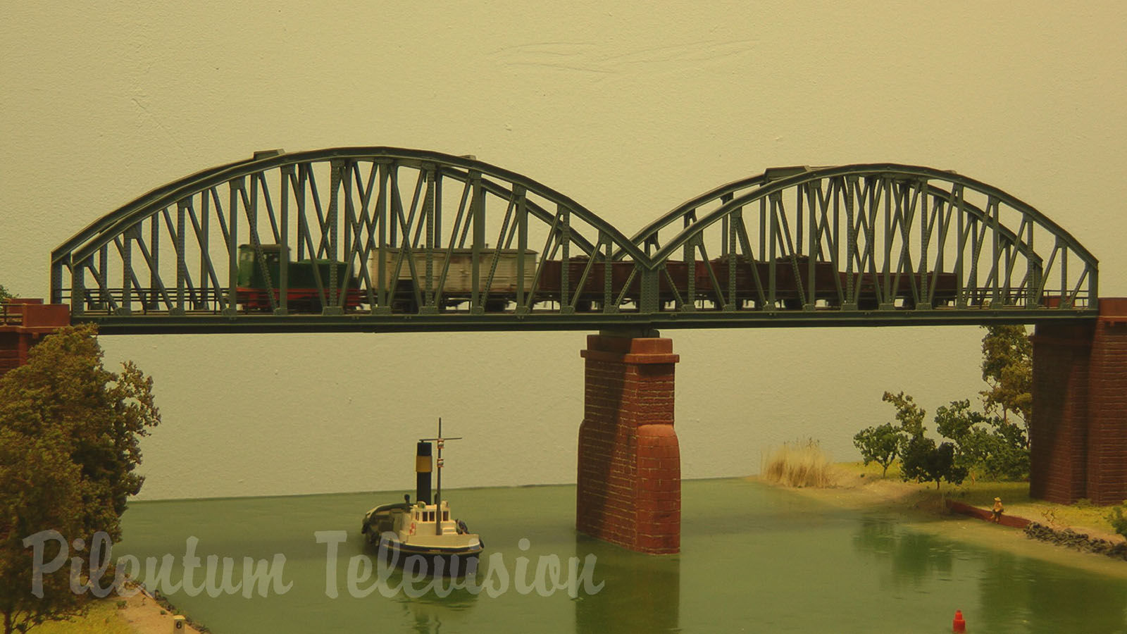 Model Trains on a branch line in a German Village - Rail Modeling in HO scale