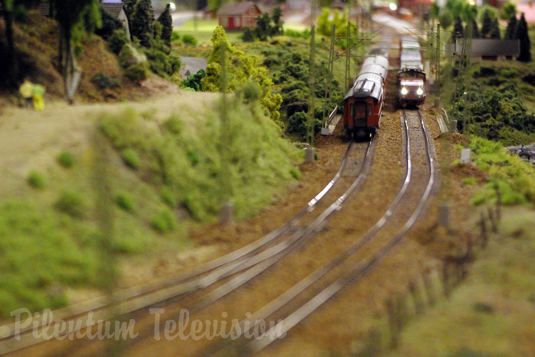 Cab Ride along Sweden’s Largest Model Railway Layout and Fiddle Yards