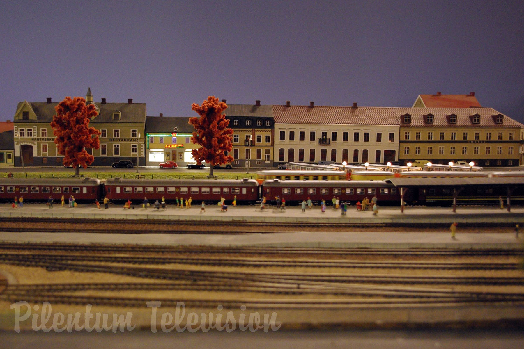 Cab Ride along Sweden’s Largest Model Railway Layout and Fiddle Yards