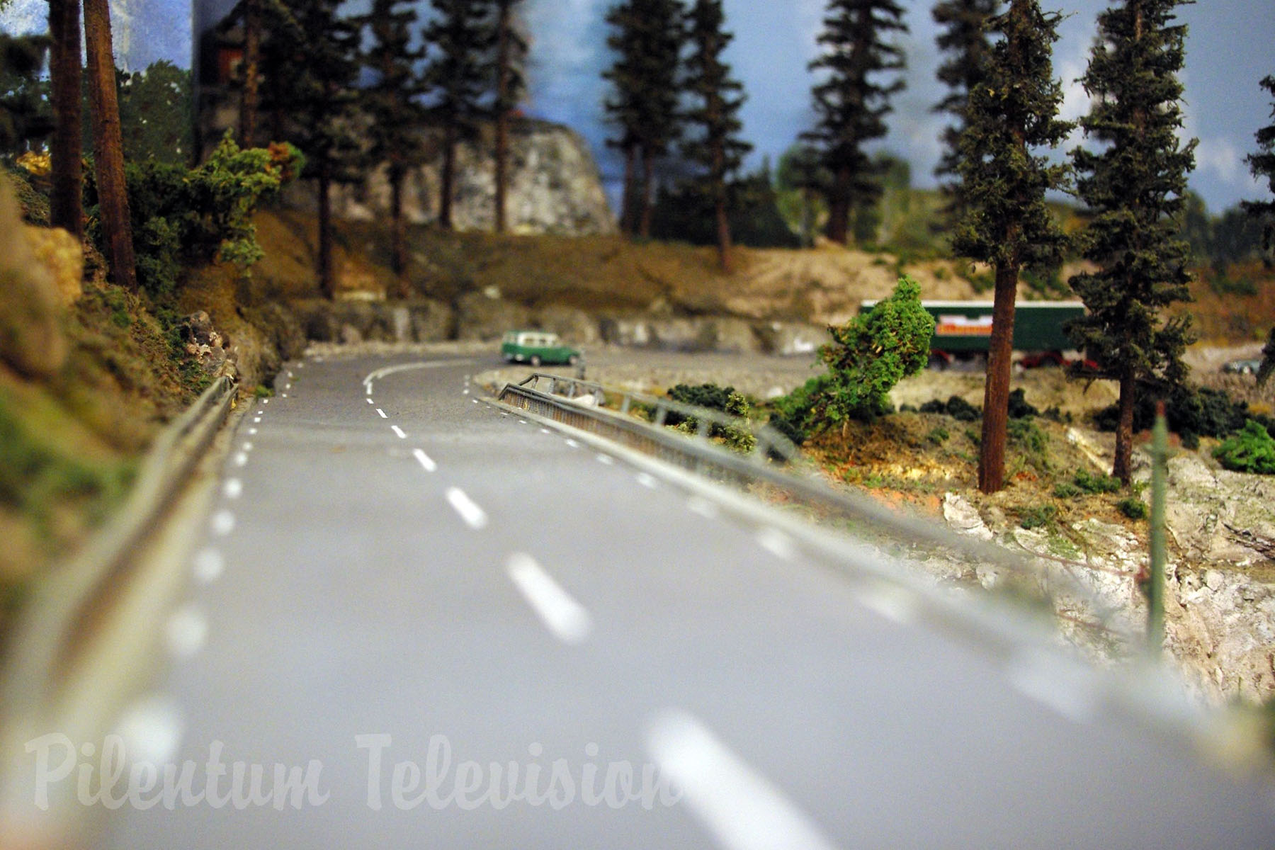 Cab Ride along Sweden’s Largest Model Railway Layout and Fiddle Yards