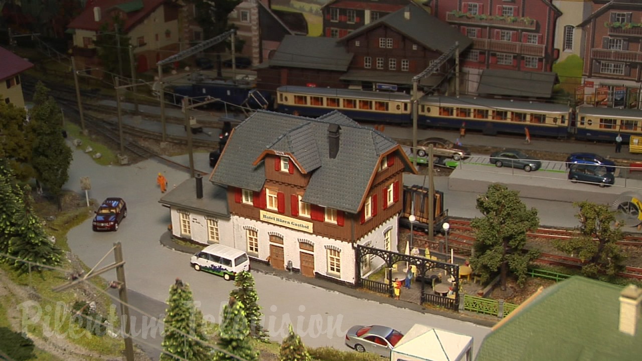 Superb Model Railway Layout of Switzerland: Model Trains of the famous Glacier Express