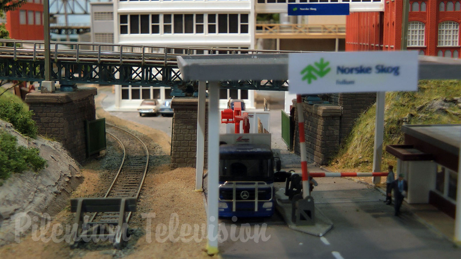 Model Train Layout of Hønefoss Railway Station by Norsk Modelljernbane